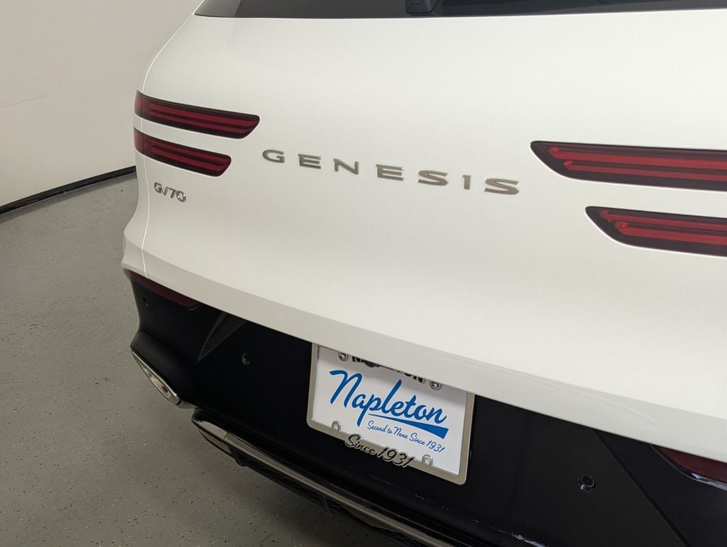 2026 GENESIS GV70 Sport Prestige - Photo 8