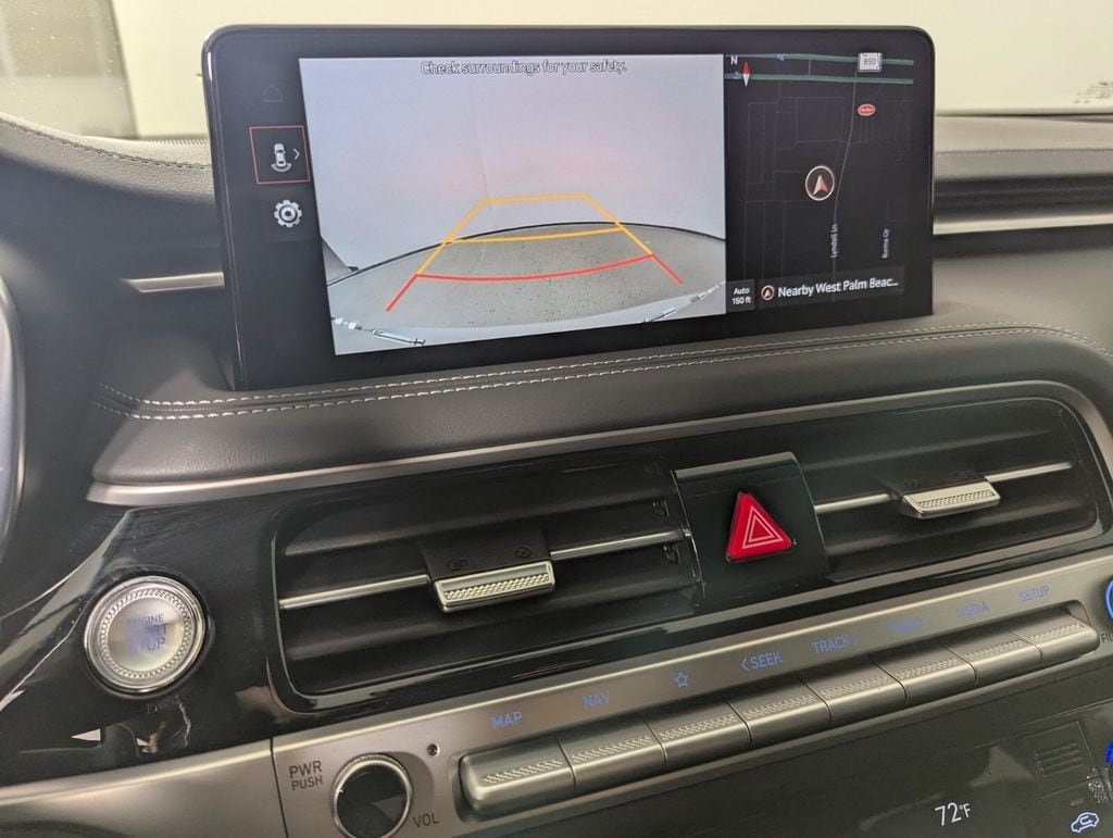 2026 GENESIS G70 Standard - Photo 24