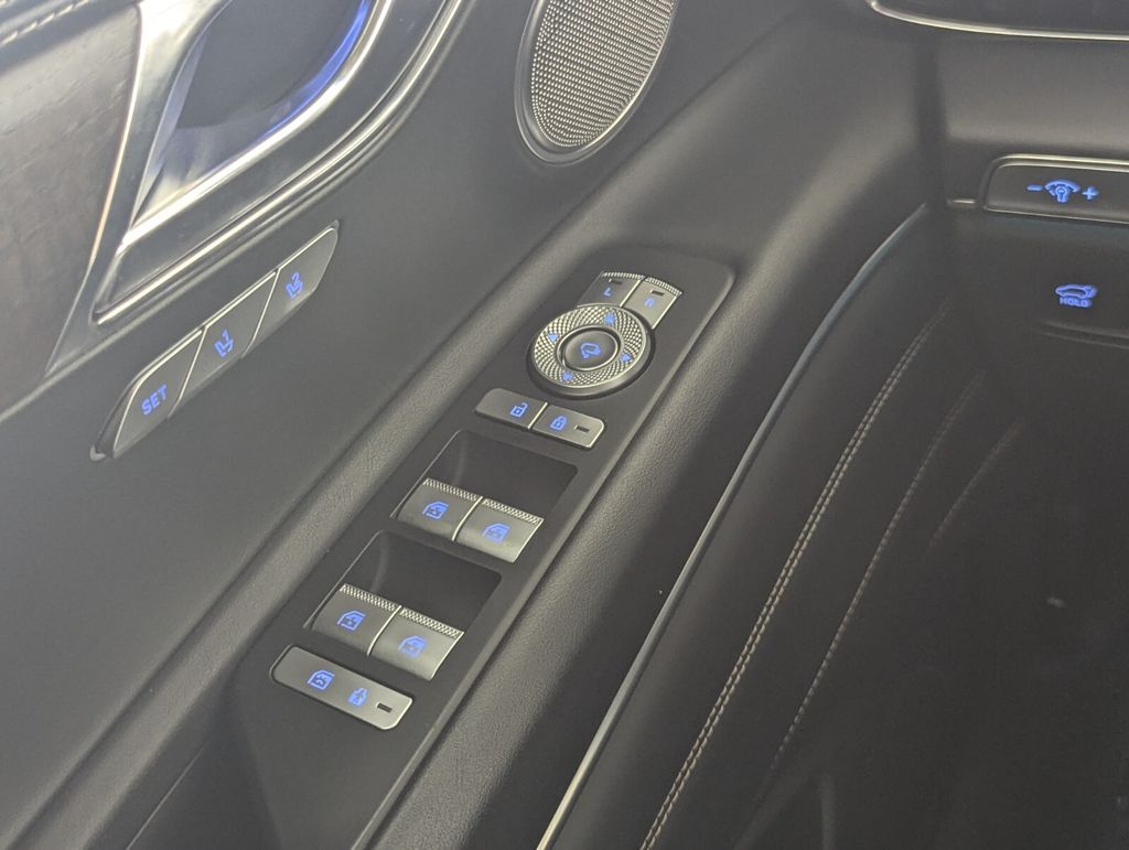 2023 GENESIS GV80 Standard - Photo 16