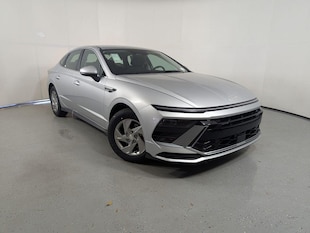 2025 Hyundai Sonata SE Sedan