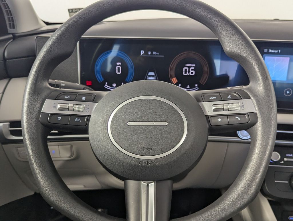 2026 Hyundai Tucson SE - Photo 16