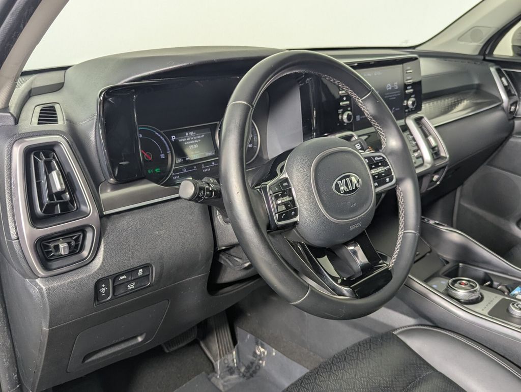 2021 Kia Sorento EX Hybrid - Photo 13