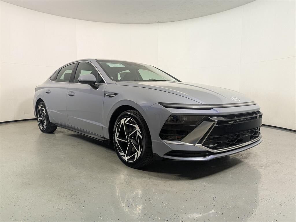 New 2026 Hyundai Sonata SEL Sport Sedan