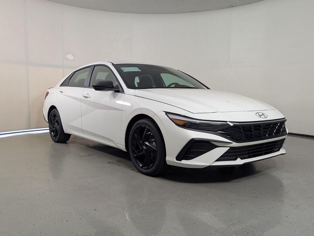 New 2026 Hyundai Elantra SEL Sport Sedan