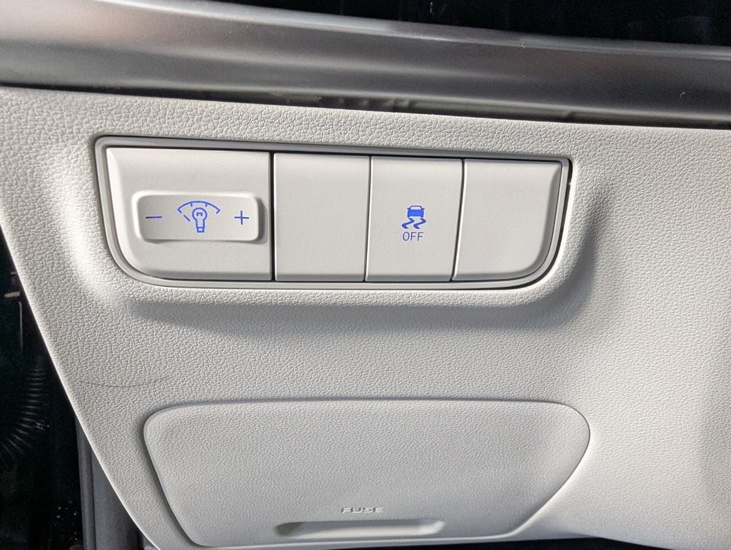 2026 Hyundai Tucson SE - Photo 14
