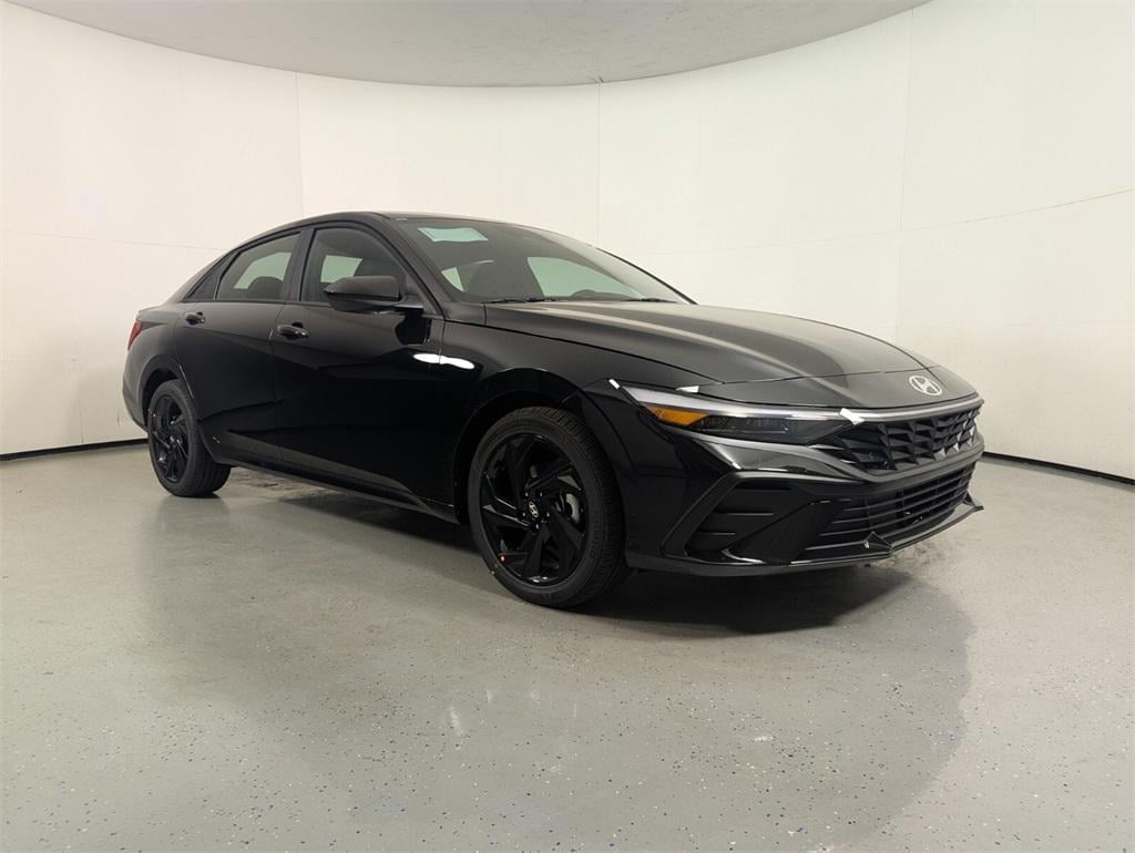New 2026 Hyundai Elantra SEL Sport Sedan