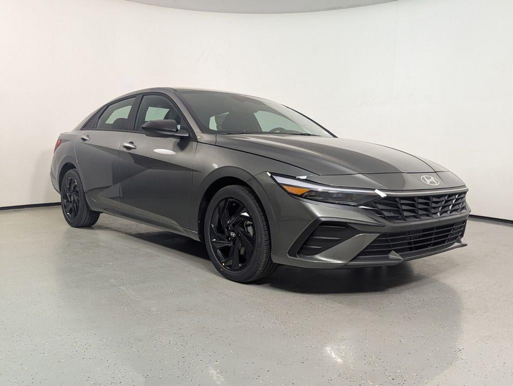New 2026 Hyundai Elantra SEL Sport Sedan