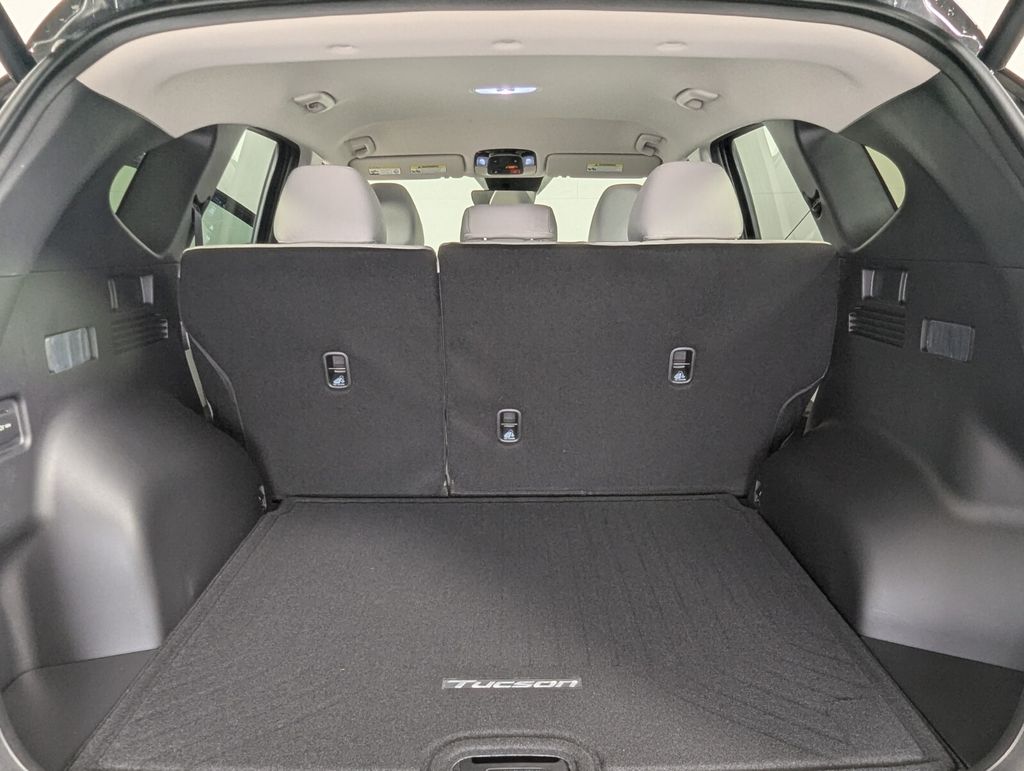 2025 Hyundai Tucson SEL - Photo 23