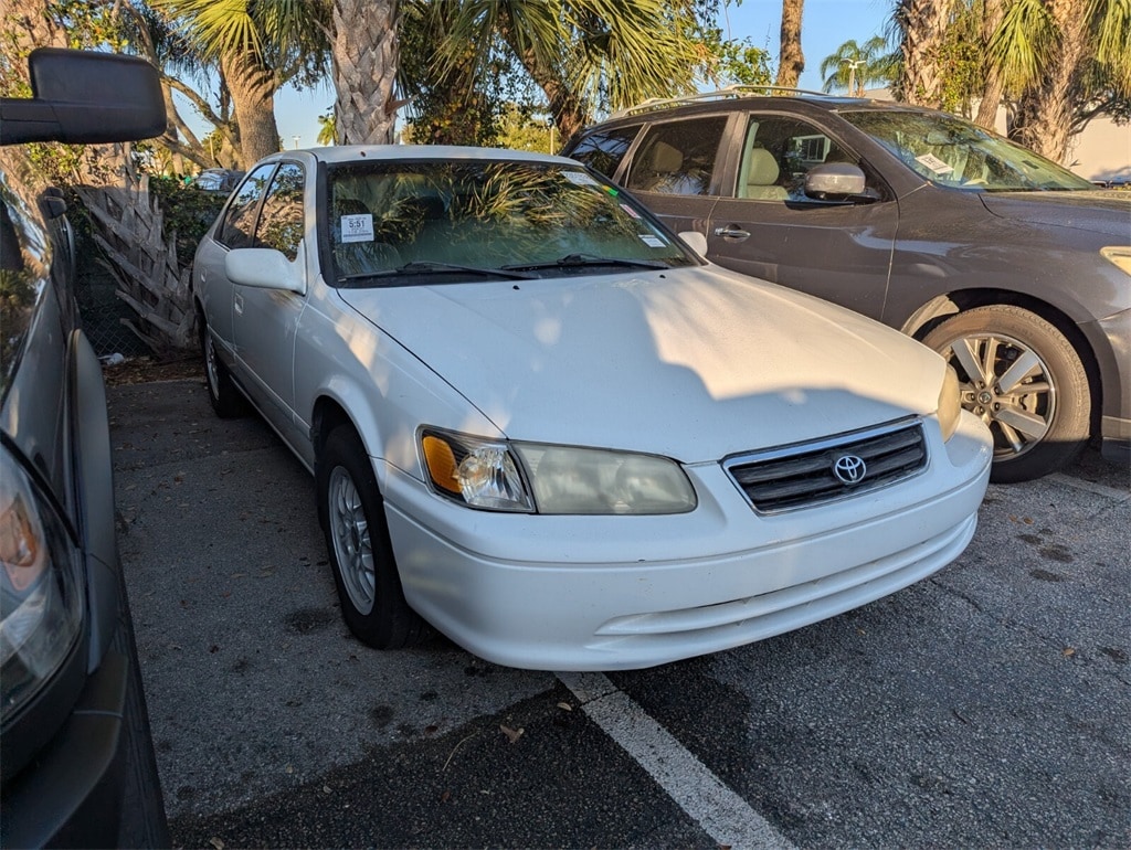 2000 Toyota Camry LE