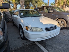 2000 Toyota Camry LE Sedan