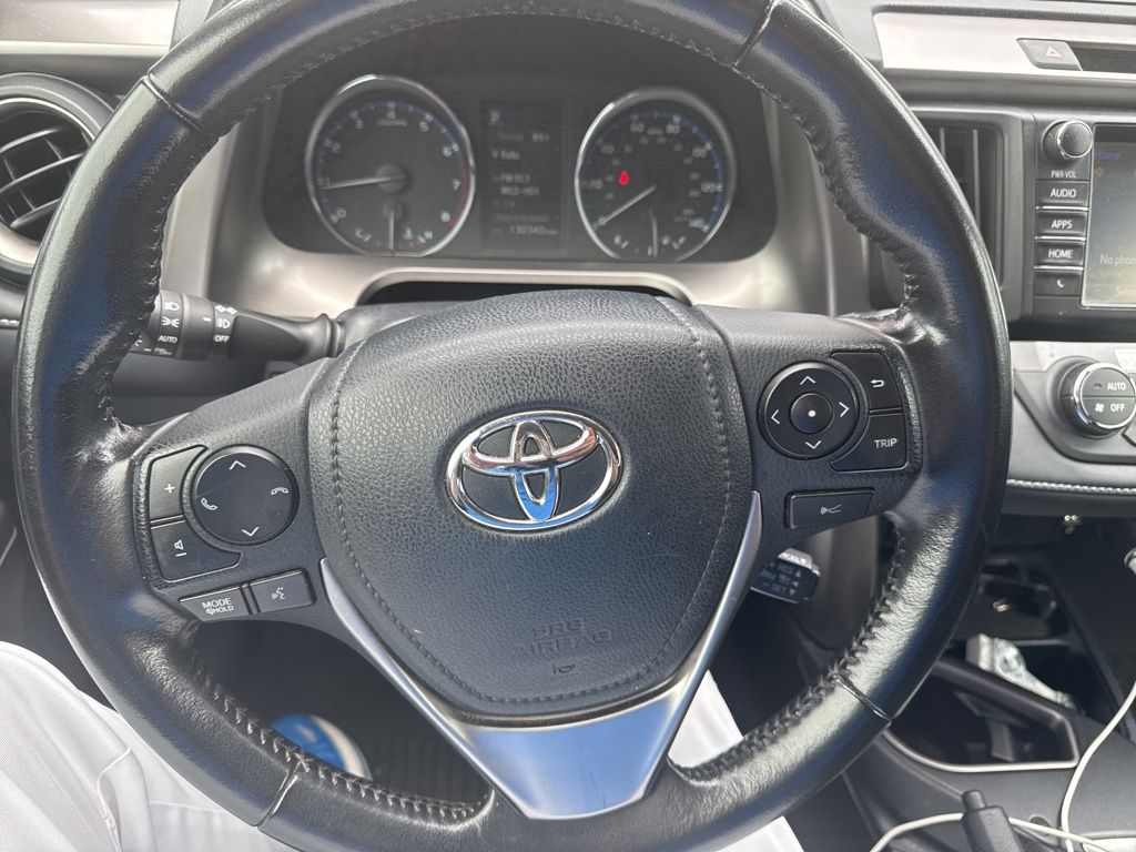 2016 Toyota RAV4 XLE - Photo 17