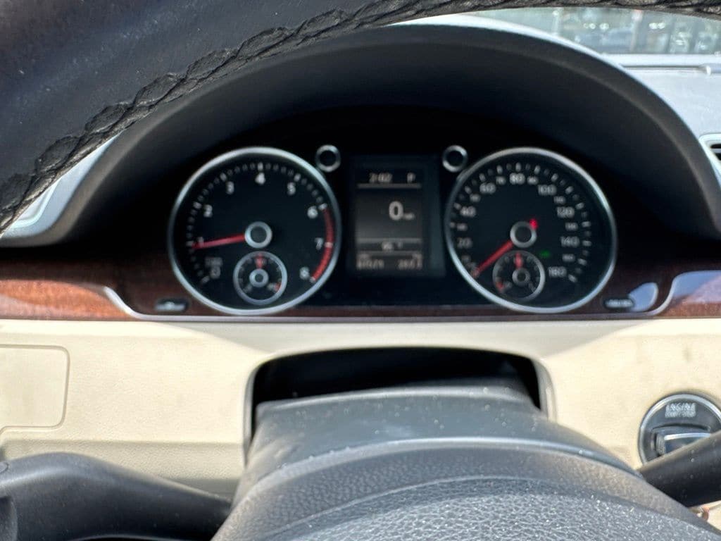 2012 Volkswagen CC Luxury - Photo 20