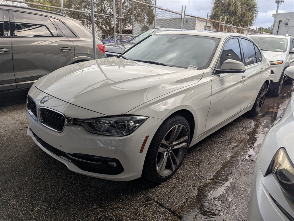 Used 2018 BMW 3 Series 330i Sedan