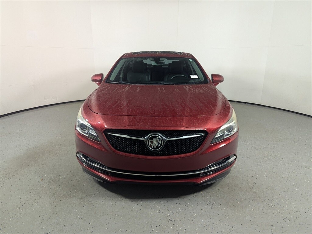 2019 Buick LaCrosse Sport Touring photo 2