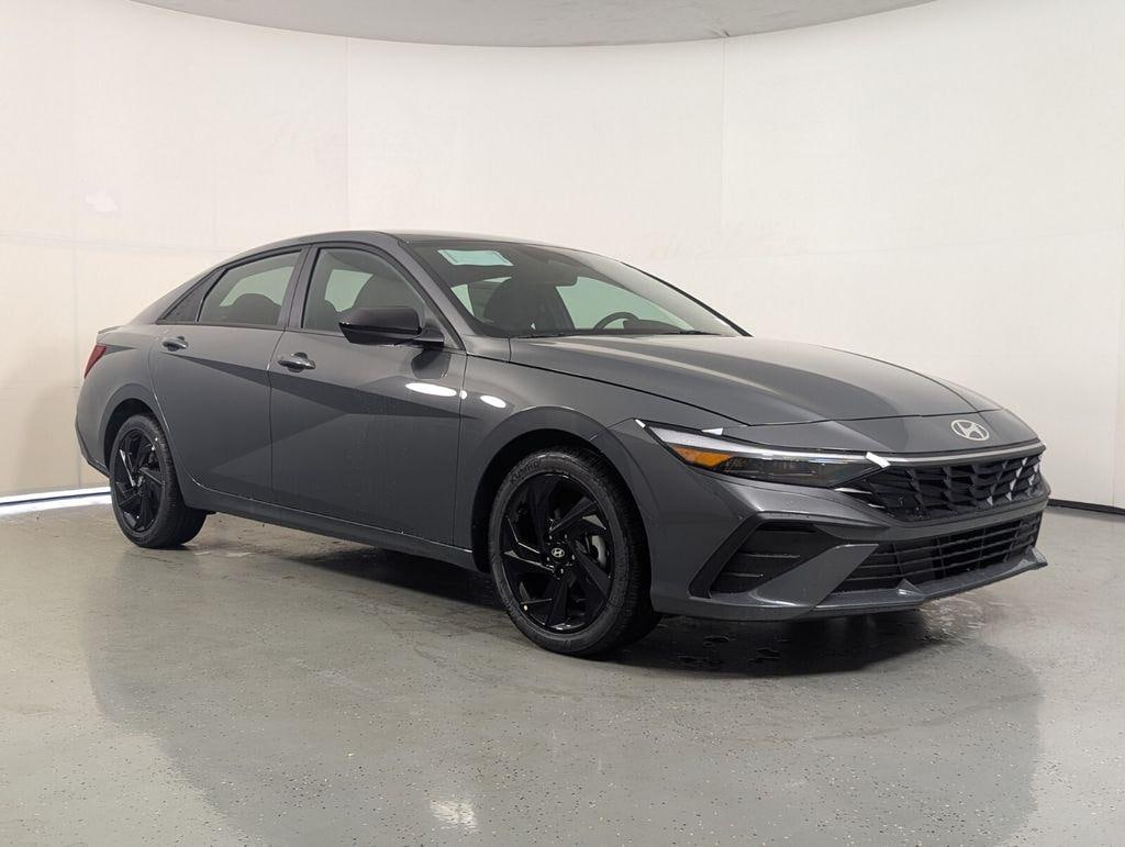 New 2026 Hyundai Elantra SEL Sport Sedan