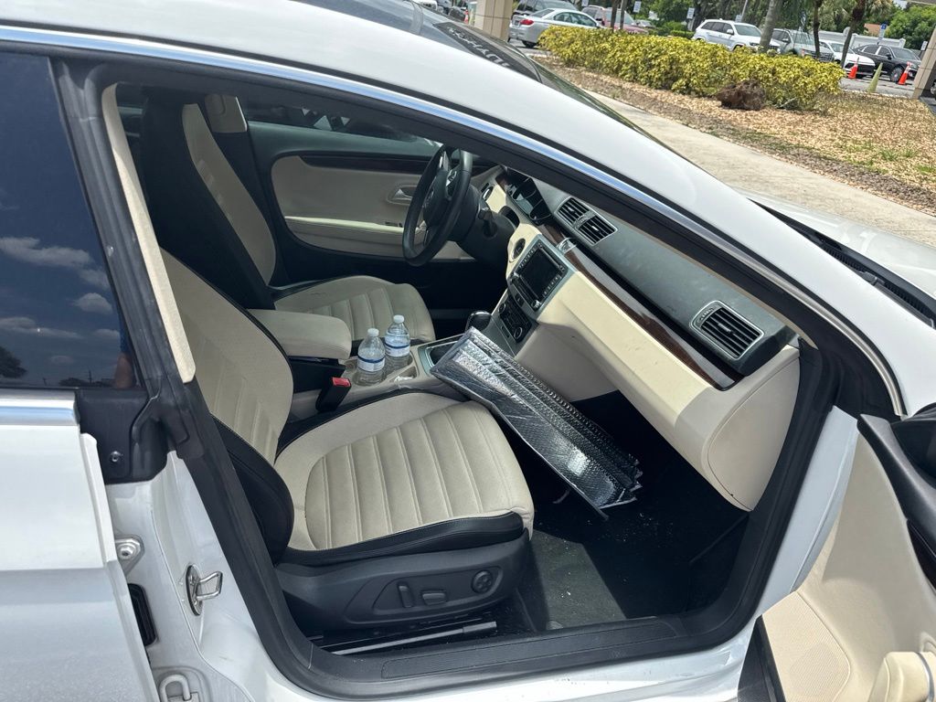 2012 Volkswagen CC Luxury - Photo 6