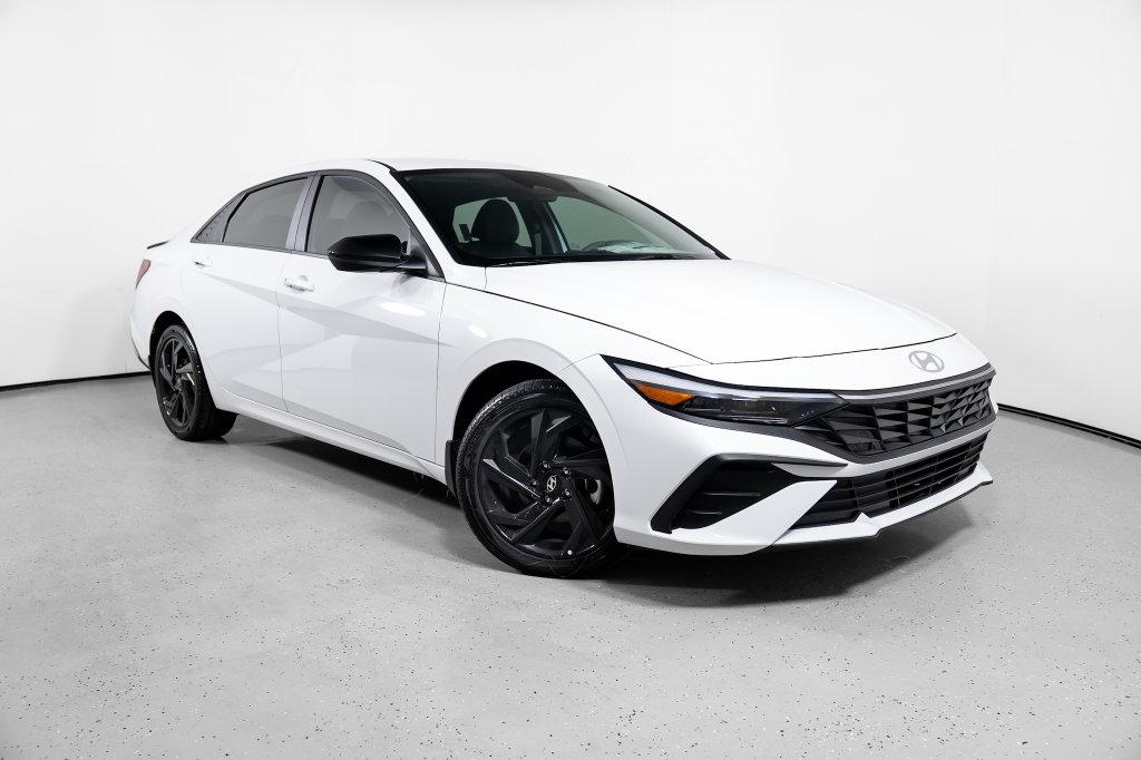 2026 Hyundai Elantra Hybrid SEL Sport Sedan