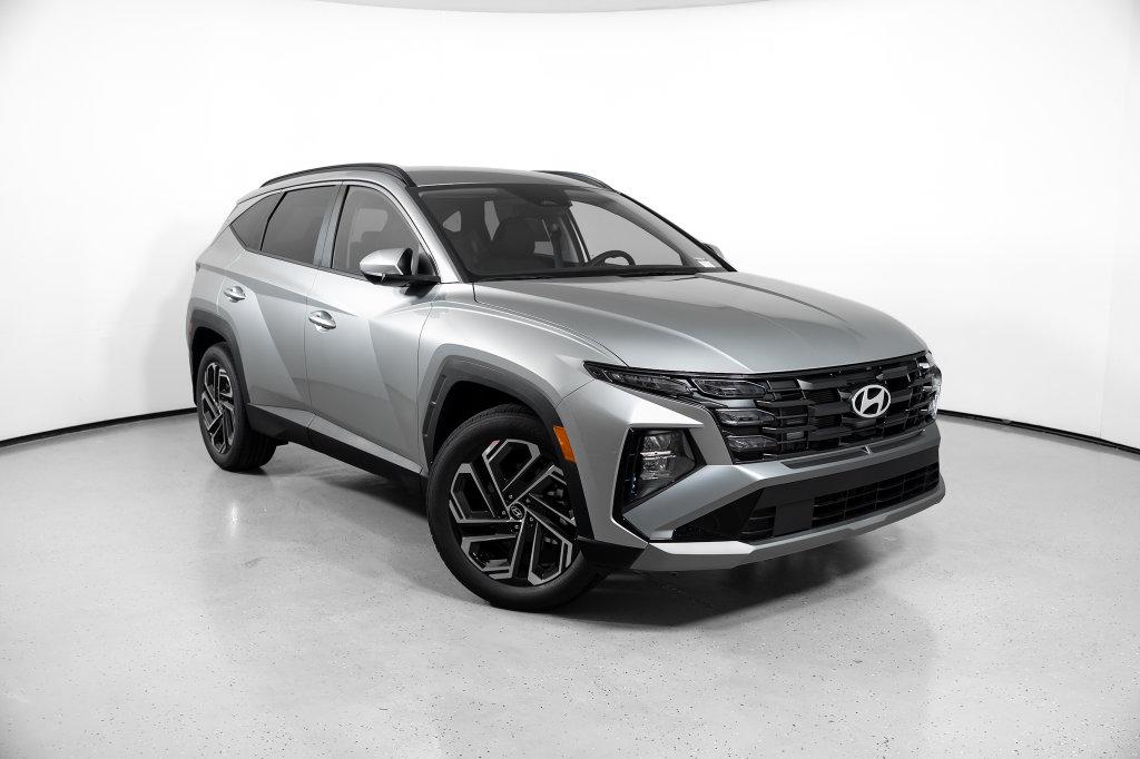 New 2026 Hyundai Tucson SEL Plus FWD SUV