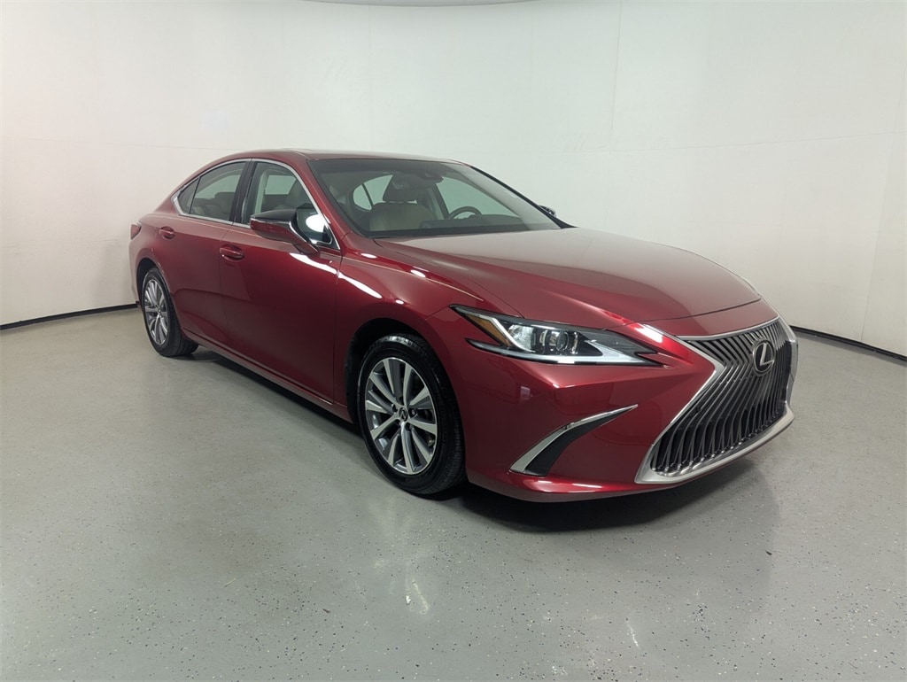 2019 Lexus ES