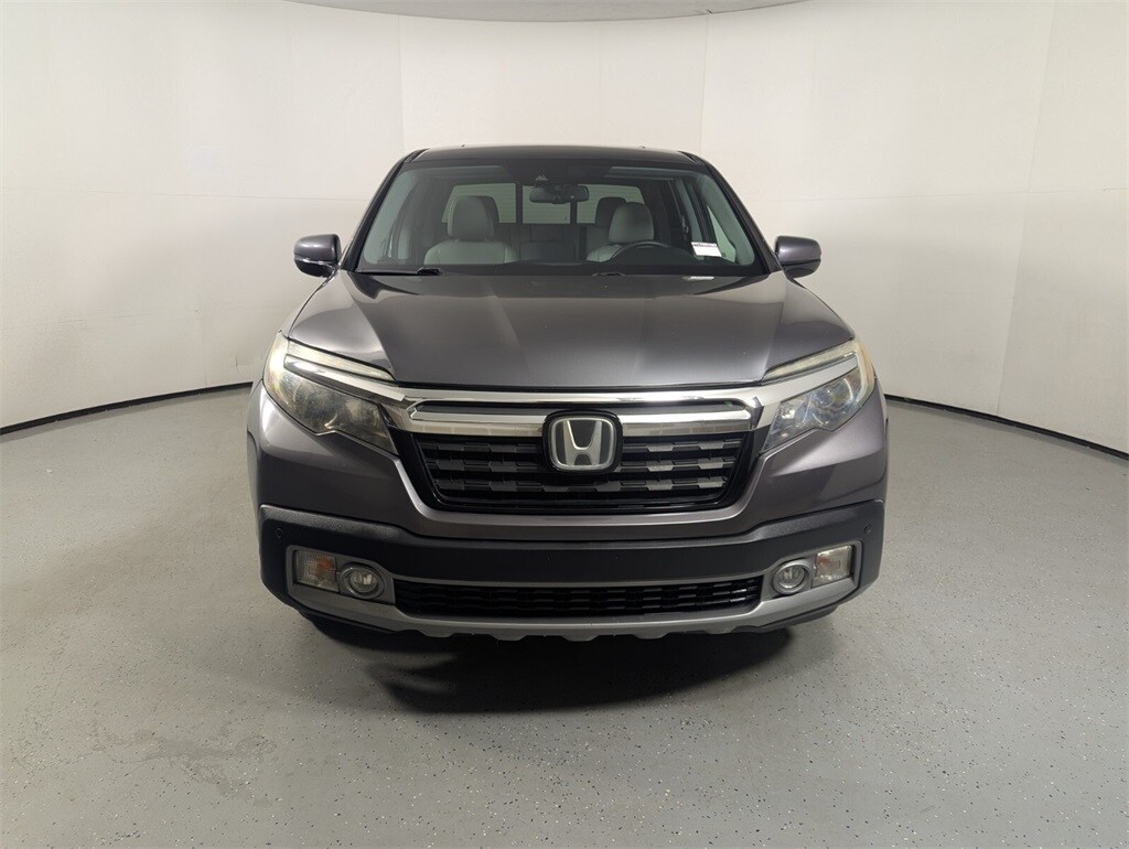 2019 Honda Ridgeline RTL-E photo 2