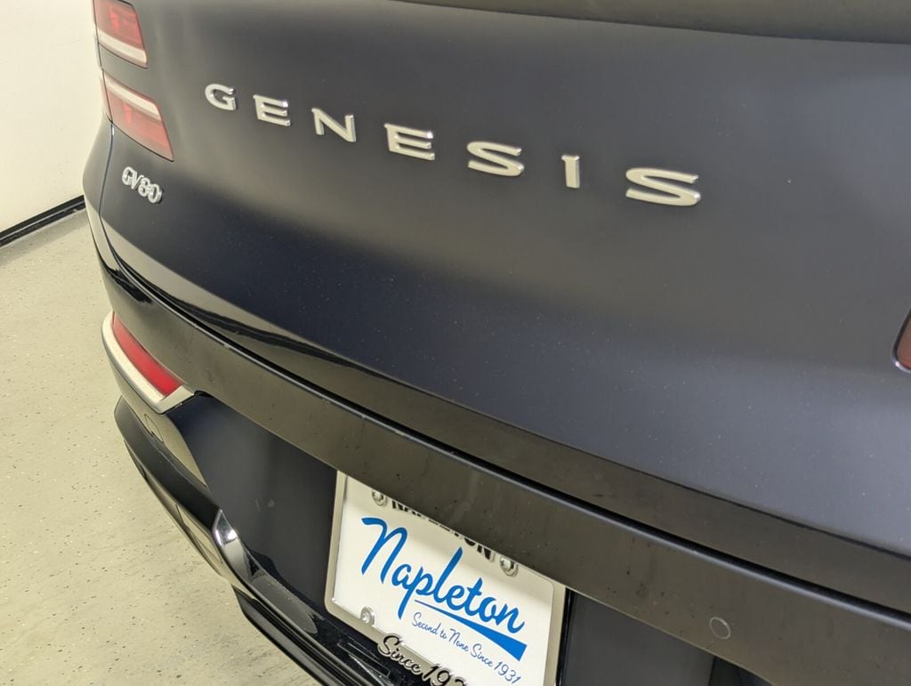 2022 GENESIS GV80 Standard - Photo 9