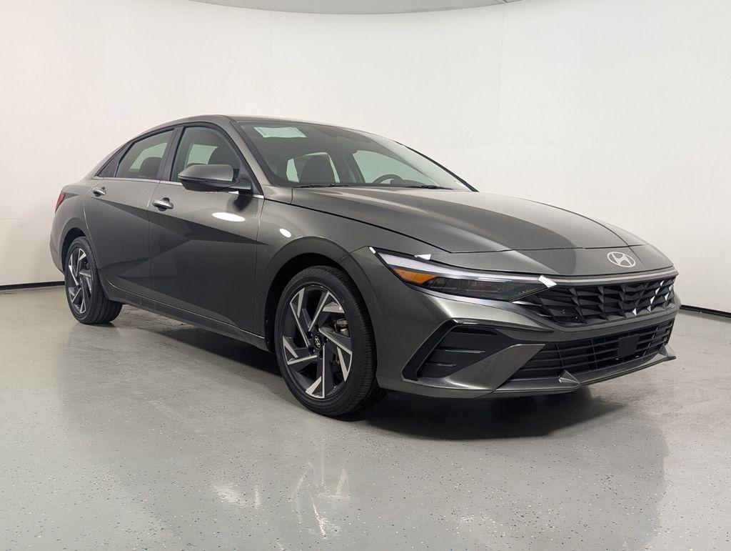 2026 Hyundai Elantra Sedan 