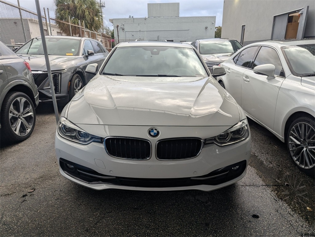 Used 2018 BMW 3 Series 330i Sedan