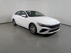 2025 Hyundai Elantra SE Sedan