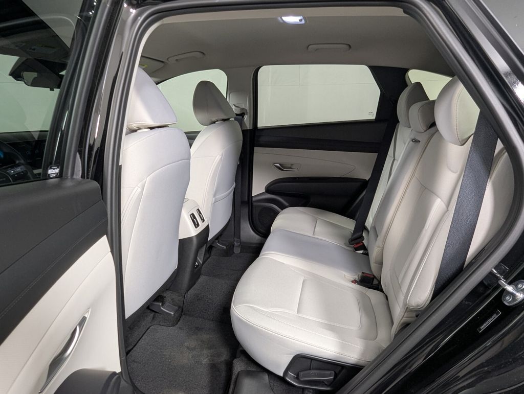 2025 Hyundai Tucson SEL - Photo 22