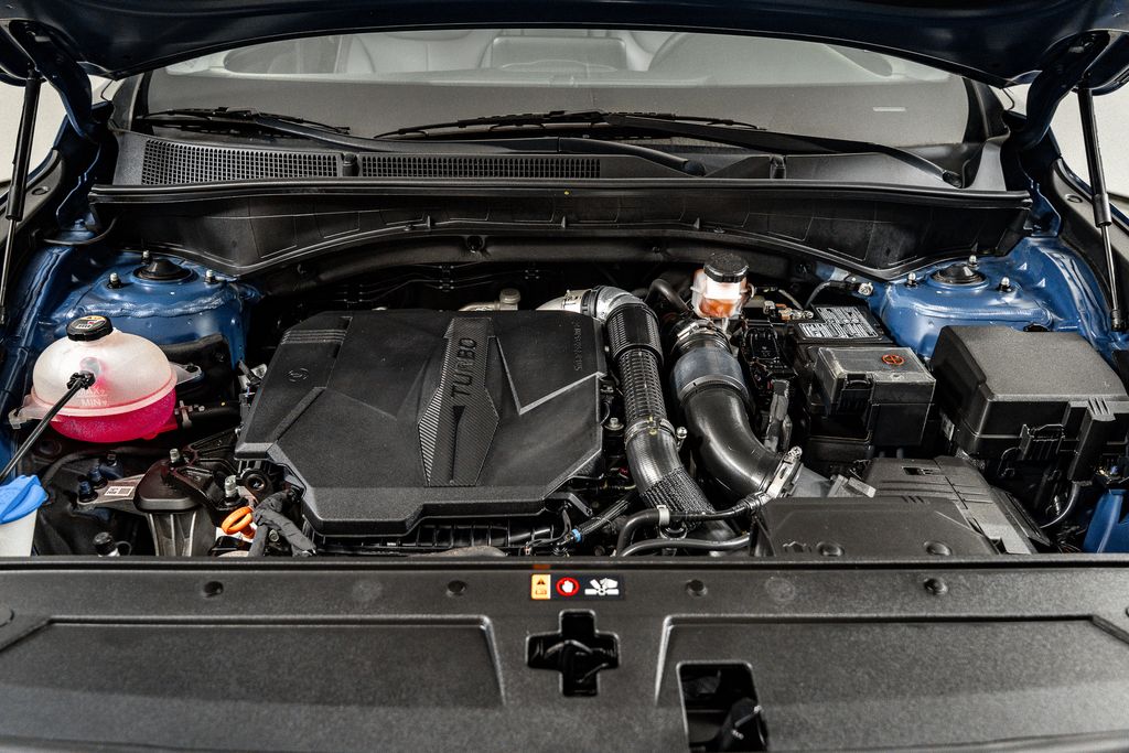 2023 Hyundai Santa Fe Limited - Photo 38
