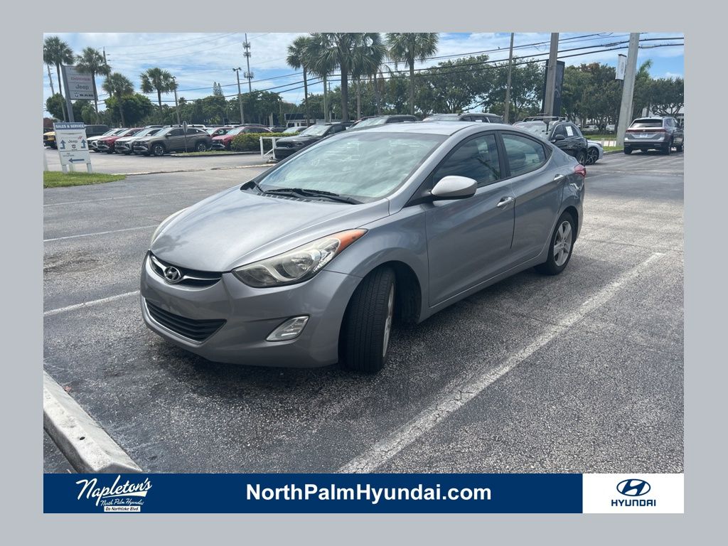 2013 Hyundai Elantra 1.8 GLS A/T's photo