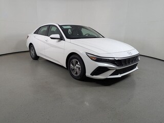 2025 Hyundai Elantra SE Sedan