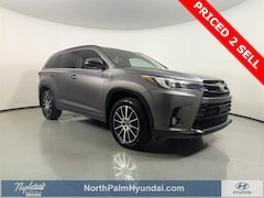 2017 Toyota Highlander SE SUV
