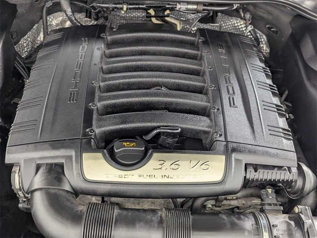 2018 Porsche Cayenne Base photo 7