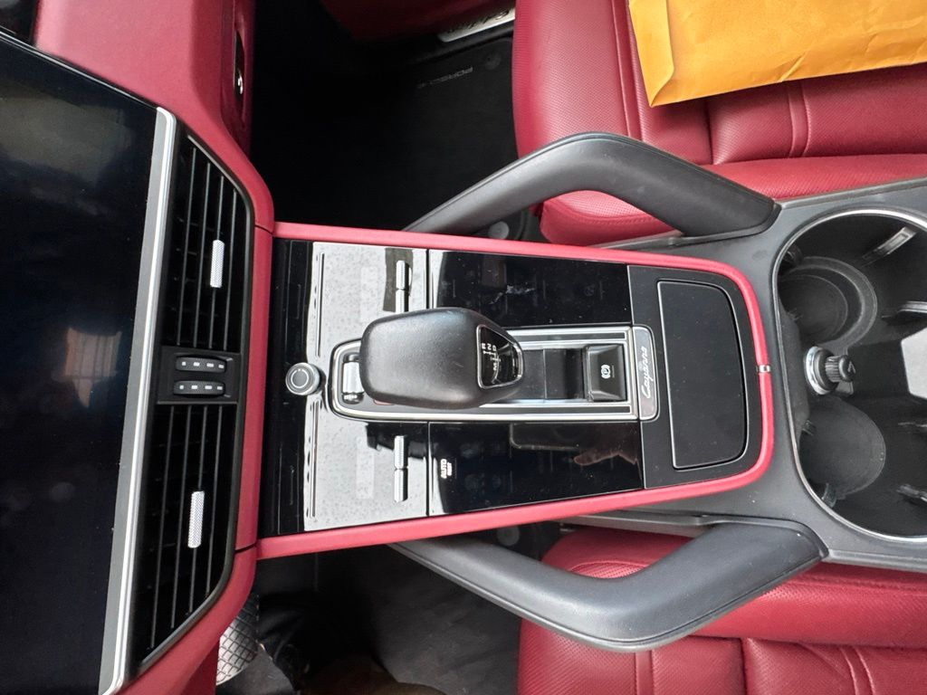 2023 Porsche Cayenne Coup Platinum Edition - Photo 41