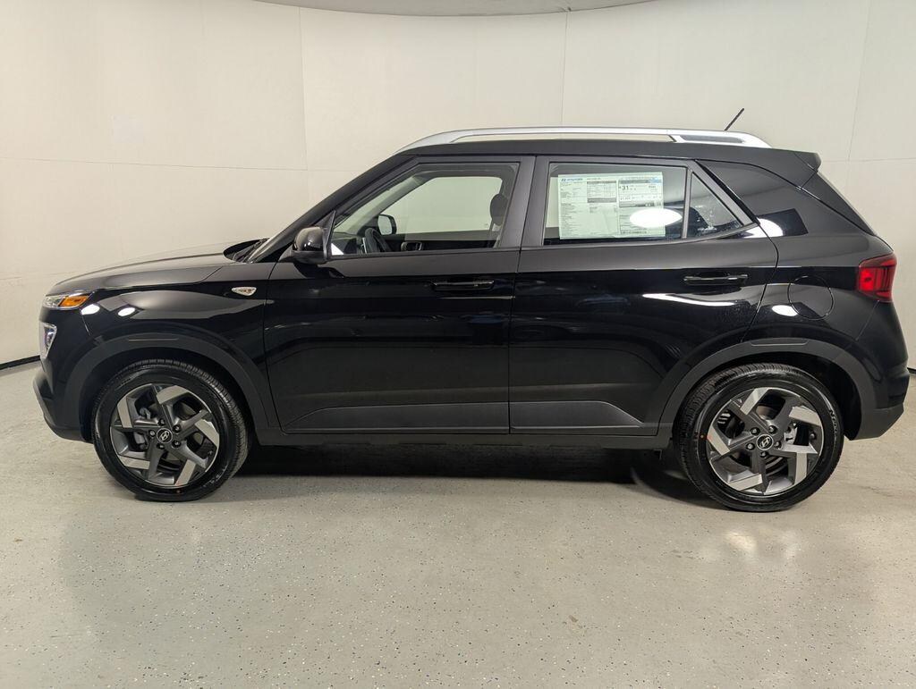 New 2026 Hyundai Venue SEL SUV