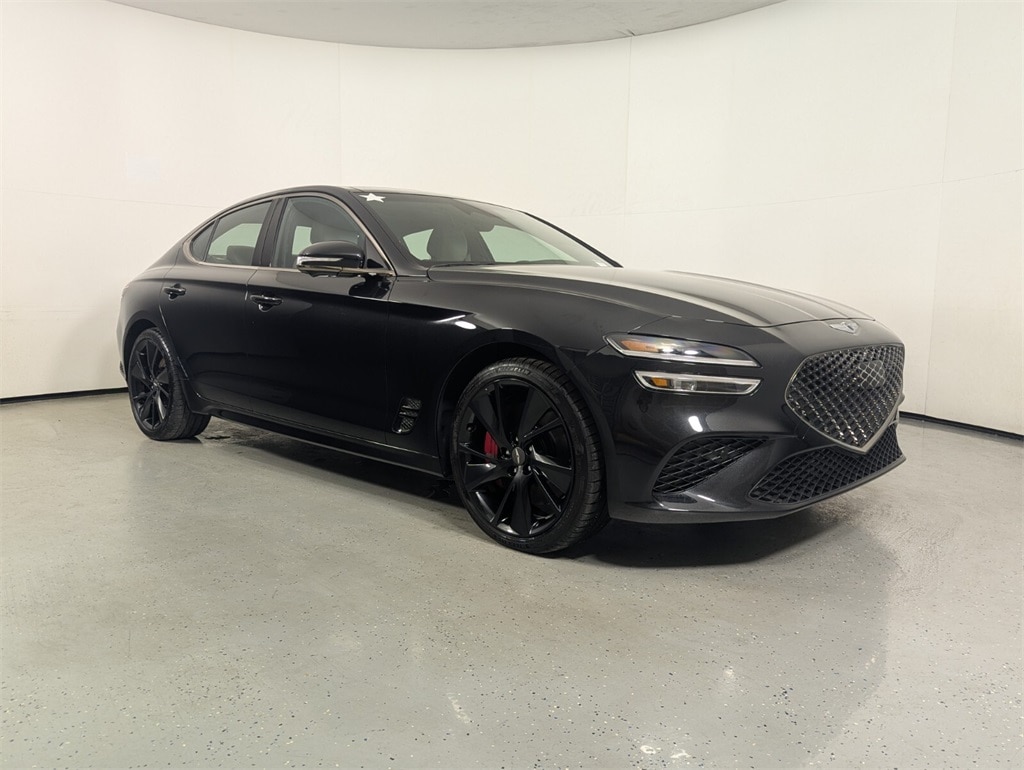 2023 GENESIS G70 Standard