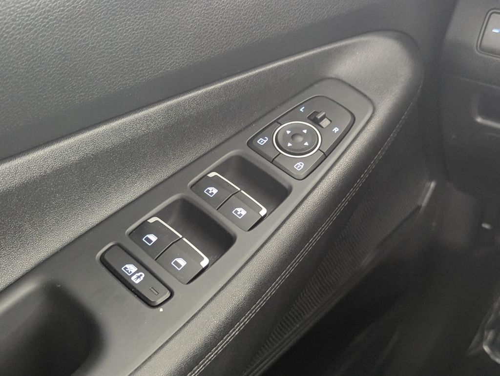 2023 Hyundai Santa Fe SEL - Photo 17