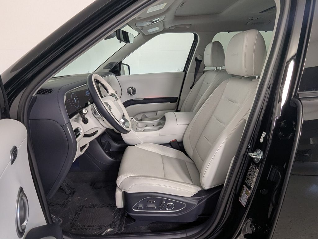 2026 Hyundai Palisade Calligraphy - Photo 13