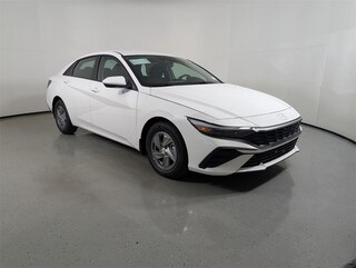 2025 Hyundai Elantra SE Sedan