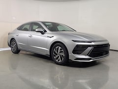 2026 Hyundai Sonata Hybrid Blue Sedan
