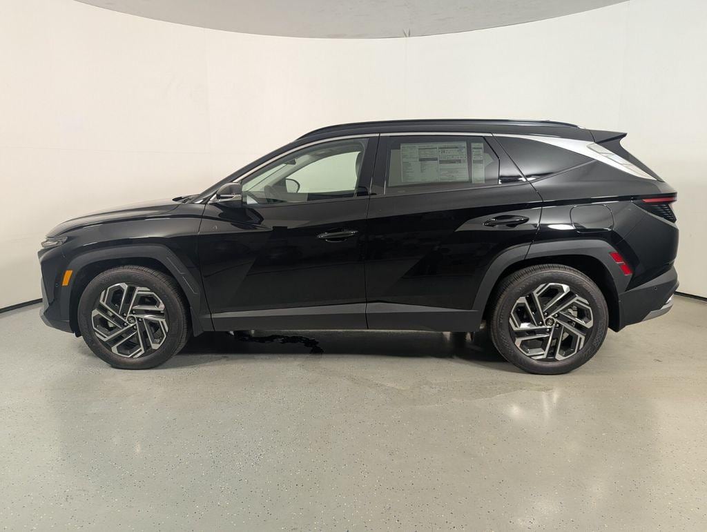 New 2026 Hyundai Tucson Limited FWD SUV