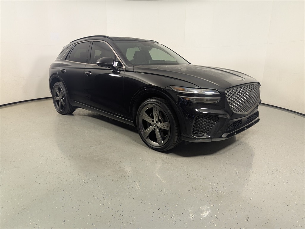 2025 GENESIS GV70