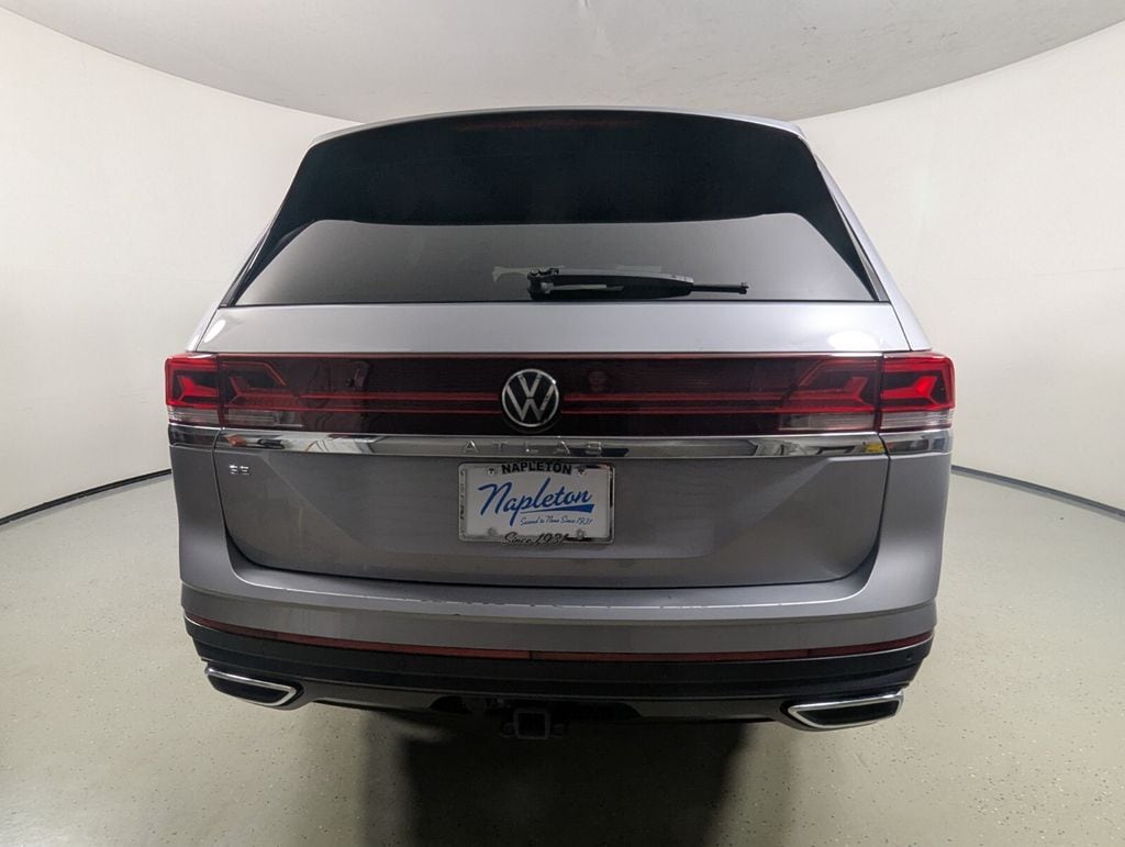 2024 Volkswagen Atlas SE w/Tech - Photo 7