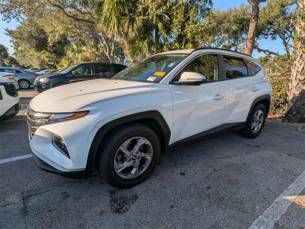 2022 Hyundai Tucson SEL photo 3