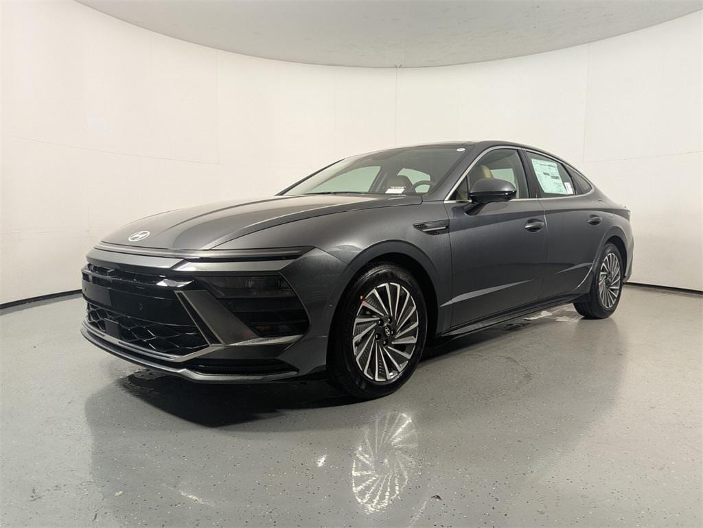 New 2026 Hyundai Sonata Hybrid Limited Sedan