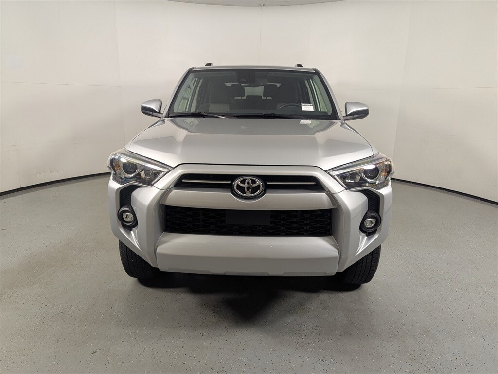 2024 Toyota 4Runner SR5 photo 2