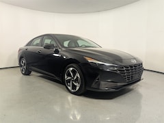 2023 Hyundai Elantra Limited Sedan