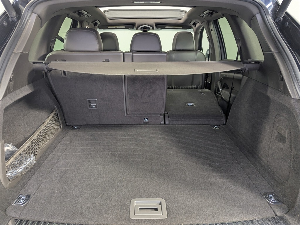 2018 Porsche Cayenne Base photo 26