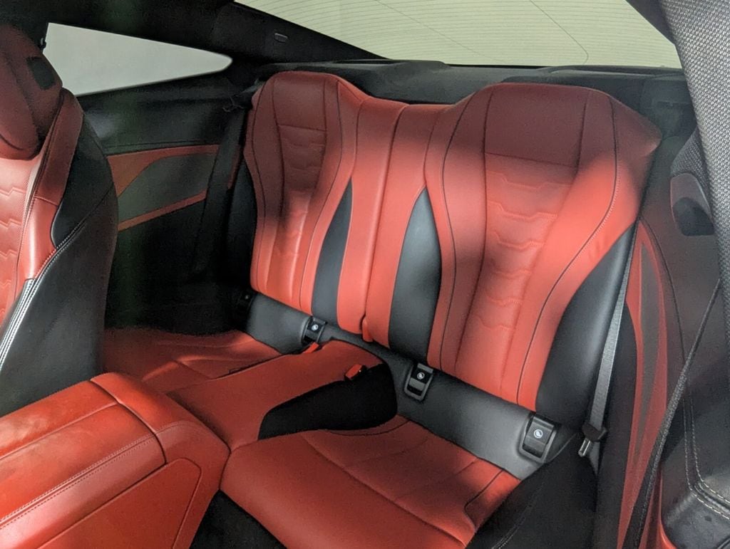 2023 BMW 8 Series M850i - Photo 24